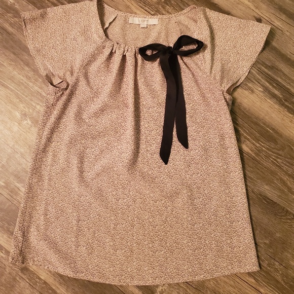 LOFT Tops - 🎀 LOFT Blouse 🎀